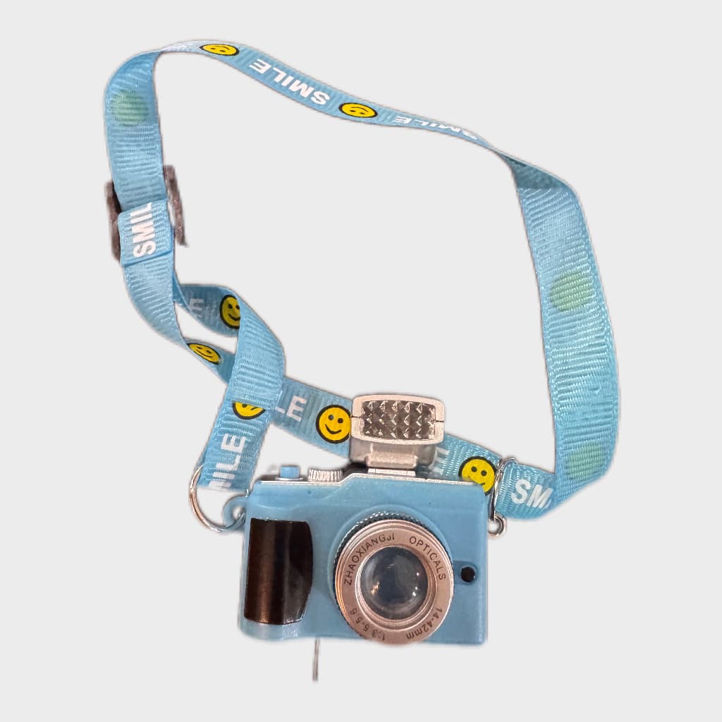 Labubu - Cámara Azul con Flash